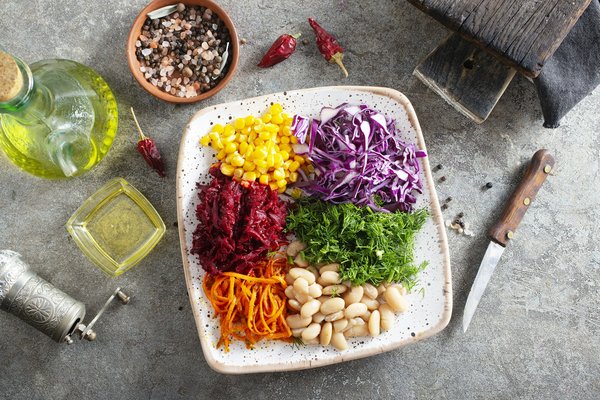 ¿Qué tipo de dieta es más adecuada para un gato con problemas hepáticos?